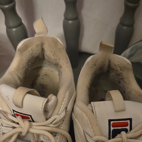 Fila White Platform Sneakers with Retro Design - Picture 7 of 9